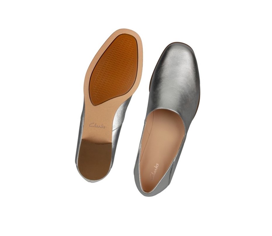 Zapatos Slip On Clarks Pure Tone Cuero Anchos Fit Mujer Plateadas Metal | HMTO-70561